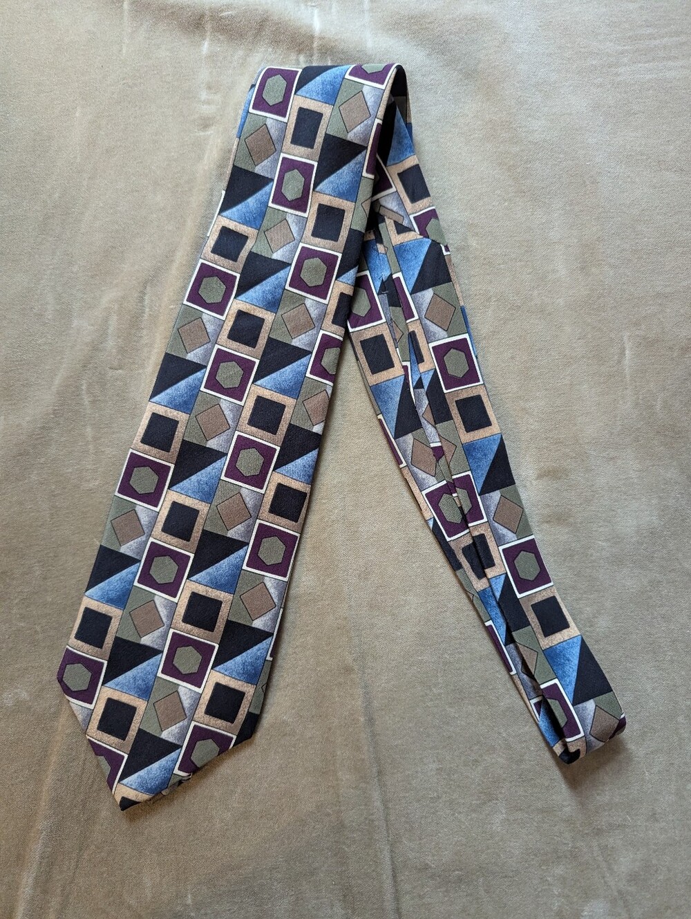 Vintage Erreuno Milano 100% Silk Geometric Tie | Made in Italy | 90s